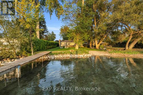28 Mcrae Beach Road S, Georgina (Pefferlaw), ON, L0E1L0 | Card Image