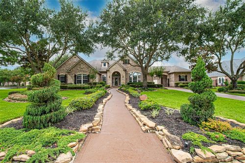 17403 Ledgefield, Cypress, TX, 77433-2065 | Card Image