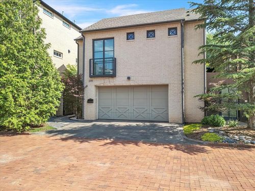 36-3119 Spring Willow Road, Oklahoma City, OK, 73116 | Card Image