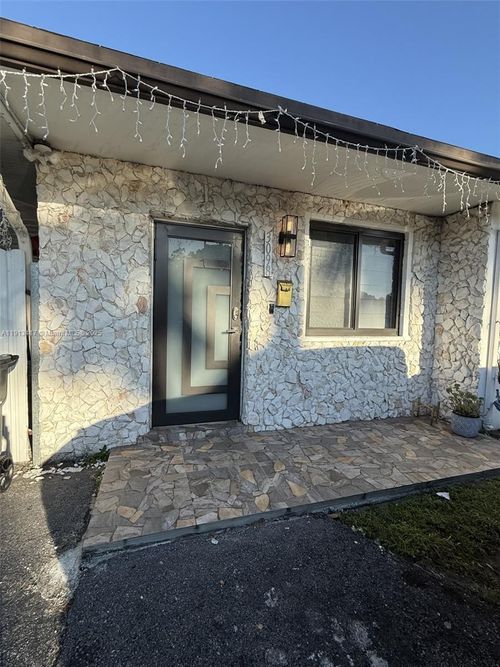 0-3098 Nw 20th Ct, Fort Lauderdale, FL, 33311-3251 | Card Image