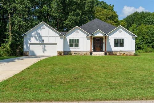 1667 Wellborn Rd, lithonia, GA, 30058-5431 | Card Image