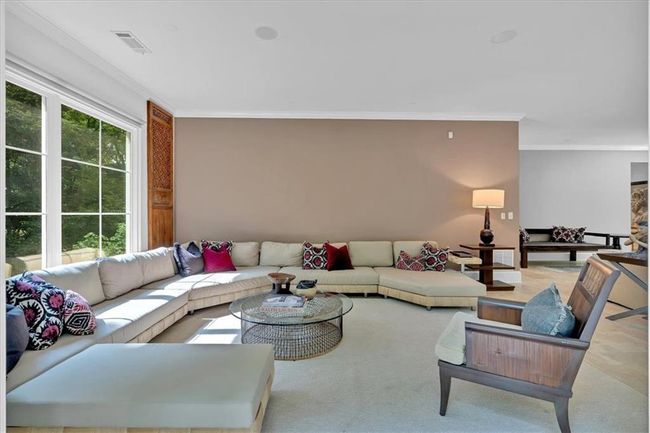 400 Old Ivy Rd Ne, House other with 6 bedrooms, 6 bathrooms and 3 parking in Atlanta GA | Image 40