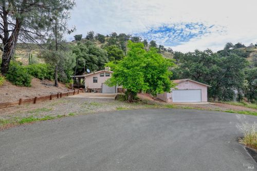 11480 San Joaquin Ext, Clearlake, CA, 95422-9797 | Card Image