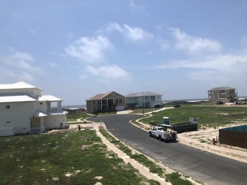 134 China Beach Dr, Port Aransas, TX, 78373-5097 | Card Image