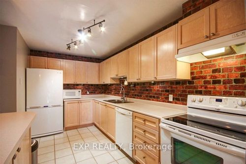 76-2670 Battleford Rd, Mississauga, ON, L5N2S7 | Card Image