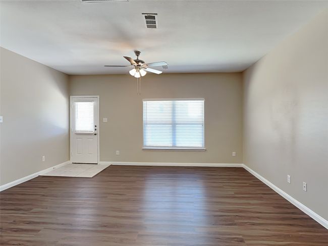 6317 White Jade Dr, House other with 5 bedrooms, 3 bathrooms and null parking in Fort Worth TX | Image 5
