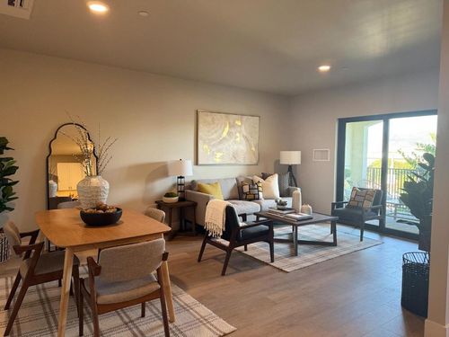 apt-309-400 San Benito St, Hollister, CA, 95023-4169 | Card Image