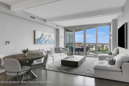 206-20 Melrose Ter, Long Branch, NJ, 07740-6601 | Card Image