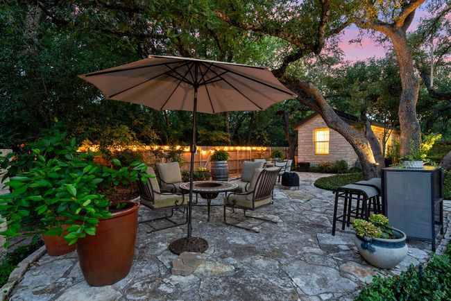 More entertaining outdoor area | Image 7
