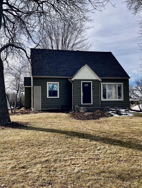 409 3rd St, Prinsburg, MN, 56281-9745 | Card Image