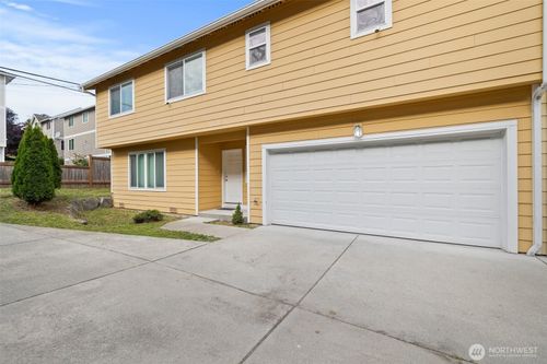 unit-c-3128 Broadway, Everett, WA, 98201-4456 | Card Image
