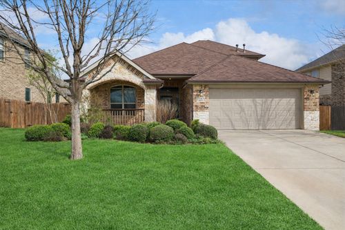 612 Ravenwood Dr, Saginaw, TX, 76179-1176 | Card Image