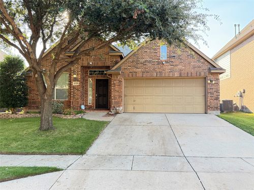 10329 Stoneside Trl, Fort Worth, TX, 76244-6382 | Card Image
