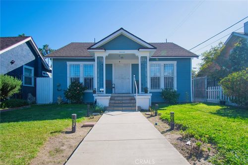 1010 69th, Los Angeles, CA, 90044 | Card Image