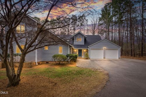 3201 Fieldview Ct, Raleigh, NC, 27607-6358 | Card Image