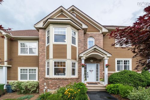 38 Greenside Lane, Hammonds Plains, NS, B4B2A1 | Card Image