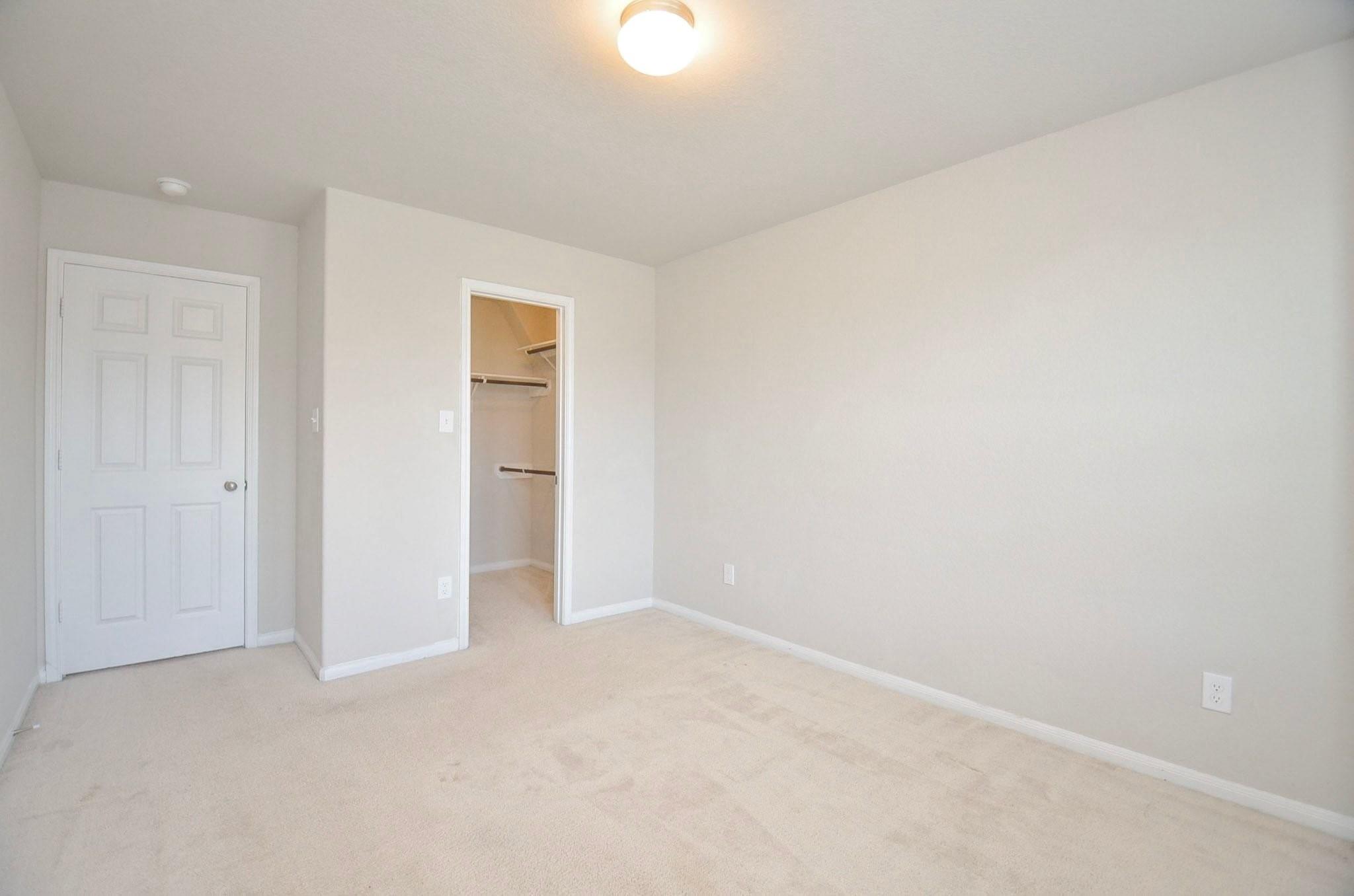 Residential Lease in Brookshire 3