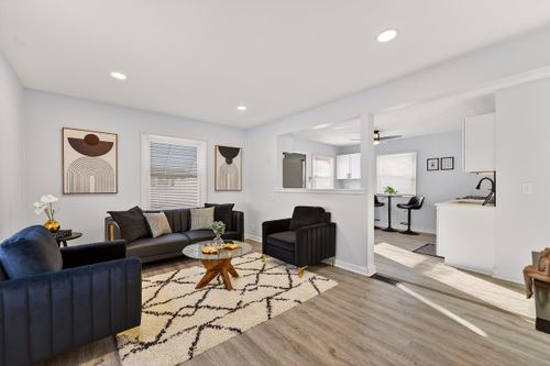 4545 N 45th St, Milwaukee, WI, 53218-5249 | Card Image