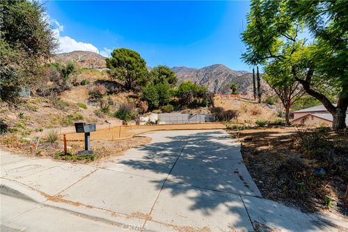 3458 Rubio Crest Dr, Altadena, CA, 91001-1530 | Card Image