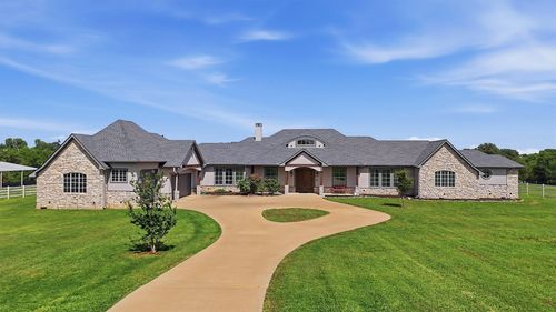 326 Turkey Farm Rd, Whitesboro, TX, 76273-7549 | Card Image