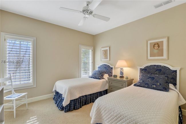 80 Peninsula Dr, House other with 3 bedrooms, 2 bathrooms and null parking in Hilton Head Island SC | Image 40