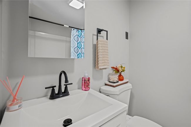 28 Spring St, House other with 2 bedrooms, 2 bathrooms and 3 parking in Pascoag RI | Image 18