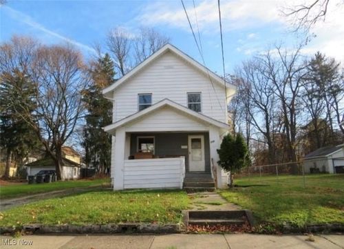 775 Wall St, Akron, OH, 44310-2049 | Card Image