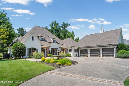 4592 Spring Meadow Way N, Olive Branch, MS, 38654-8132 | Card Image