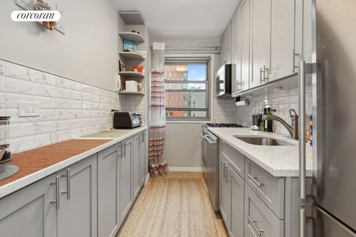 11f-195 Adams St, Brooklyn, NY, 11201-1811 | Card Image