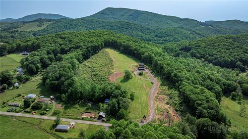 509 Grant Houck Rd, Todd, NC, 28684-9113 | Card Image