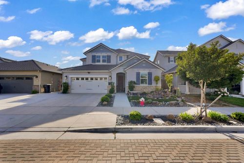 1655 Cady Lane, Ripon, CA, 95366 | Card Image