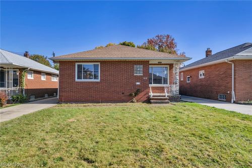 5259 E 135th Street, Garfield Heights, OH, 44125 | Card Image