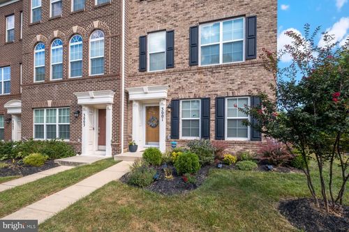 3001 Saint Josephs Dr, UPPER MARLBORO, MD, 20774-3780 | Card Image