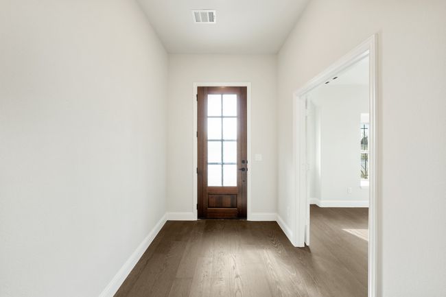 1290 Emily Dr, House other with 4 bedrooms, 3 bathrooms and null parking in Trenton TX | Image 5