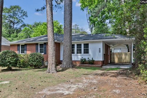 909 Chevis St, Columbia, SC, 29205-4606 | Card Image