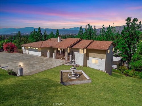 770 S Tonopah Ct, San Dimas, CA, 91773-3670 | Card Image