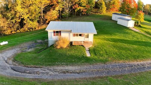 152 Sebring Dr, New Cumberland, WV, 26047-1609 | Card Image