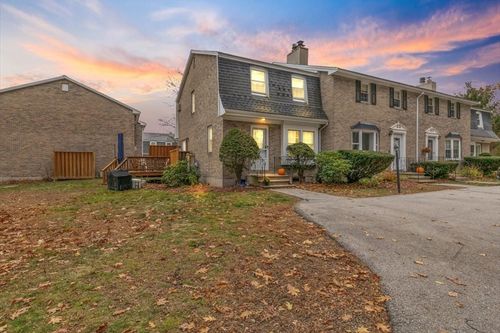 193-193 Fieldstone Dr, Londonderry, NH, 03053-2715 | Card Image