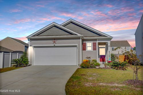 103 Mesa Ln, Surf City, NC, 28445-5100 | Card Image