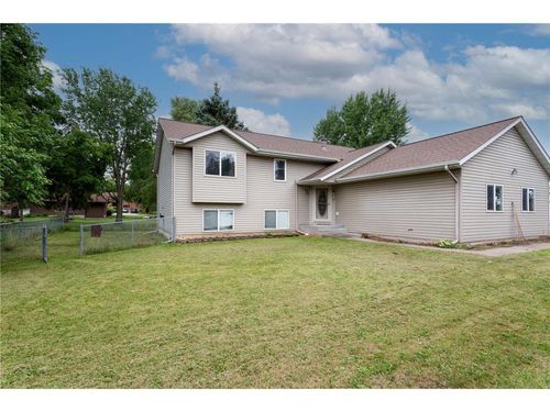 1010 Hampshire St, Prescott, WI, 54021-1802 | Card Image