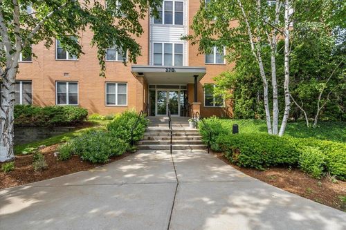 218-370 Farrell St, South Burlington, VT, 05403-4432 | Card Image