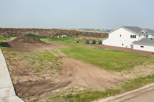 2012 Prairie Hawk Drive, Bismarck, ND, 58503 | Card Image