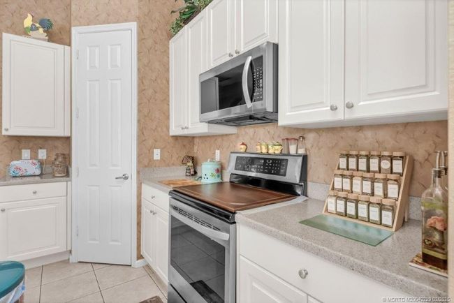 2712 Sw Bear Paw Trl, House other with 4 bedrooms, 3 bathrooms and 3 parking in Palm City FL | Image 23