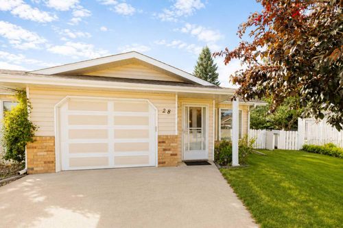 28 Dale Close, Red Deer, AB, T4R2L5 | Card Image