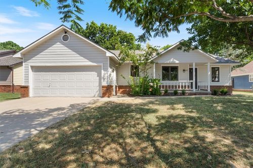 203 Cordes Dr, Siloam Springs, AR, 72761-4907 | Card Image