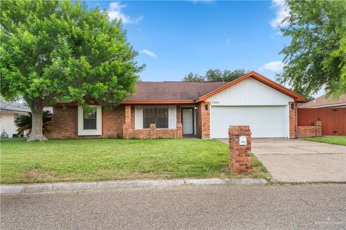2402 Cottonwood St, Mission, TX, 78574-3315 | Card Image