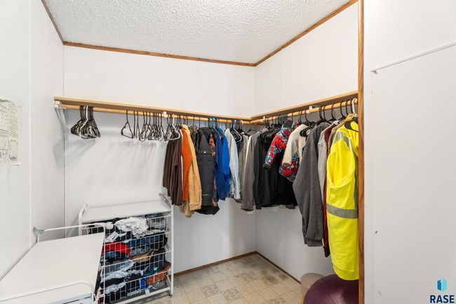 27052 463 Rd Ave, House other with 3 bedrooms, 2 bathrooms and null parking in Chancellor SD | Image 19