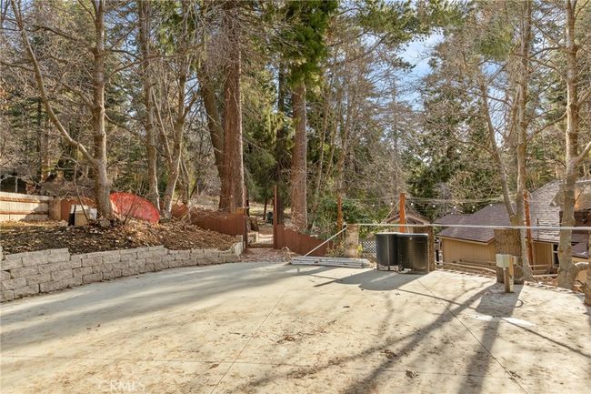 Upper Patio | Image 21