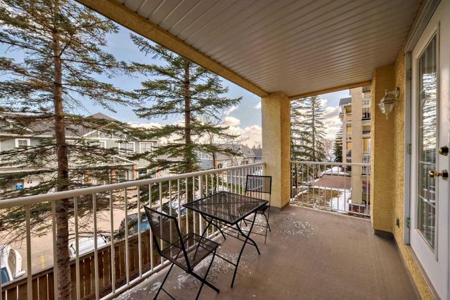 204 - 2212 34 Avenue Sw, Home with 2 bedrooms, 2 bathrooms and 1 parking in Calgary AB | Image 6