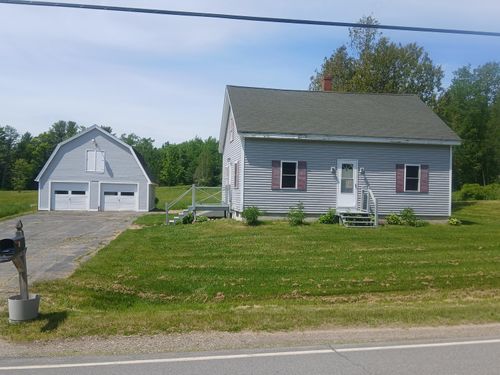 70 Mount Ephraim Rd, Searsport, ME, 04974-3397 | Card Image